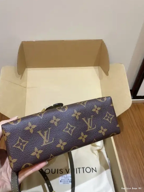 Cheap BB LOCKY VUITTON LOUIS 0517